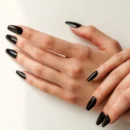 Chic Black (Coffin)